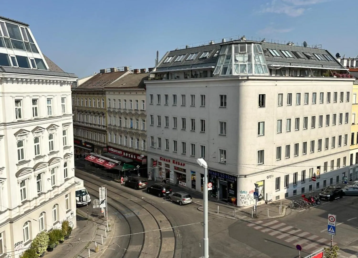 Hisa Lina Apartment Vienna Austria